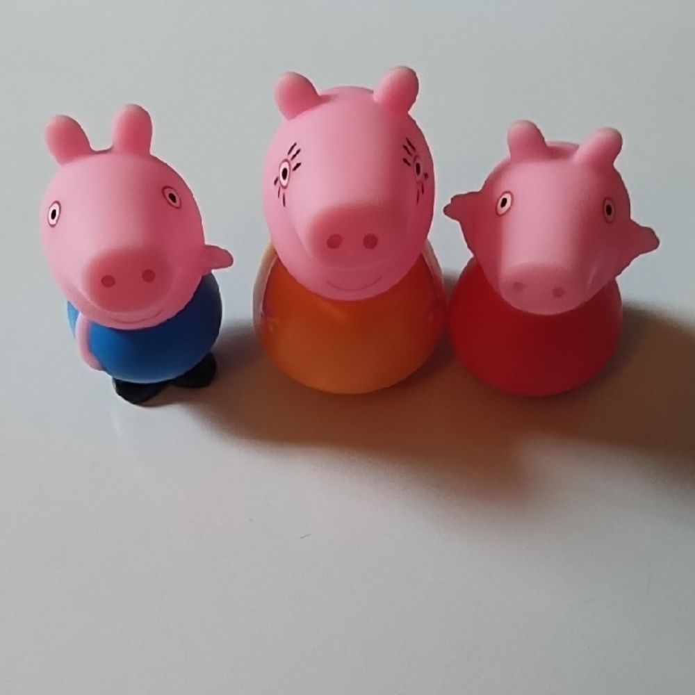 Peppa Pig's Family Figure Set Of 3 Mommy George & Peppa Pig